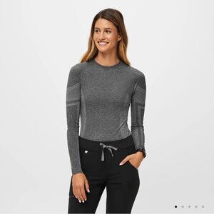 Wear Figs Graphite Salta Seamless Longsleeve Underscrub - Size M